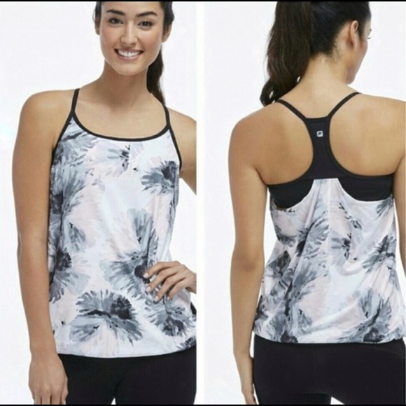 Fabletics Tops - FABLETICS Norwalk Built In Bra Workout Top XS